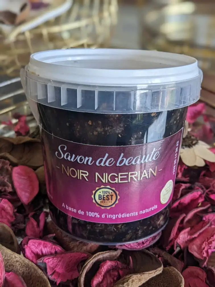 Savon de beauté noir nigerian